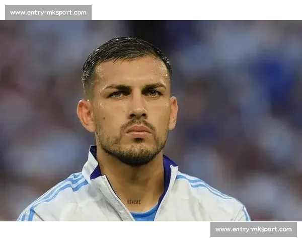 博卡激活 350 万欧解约金锁定帕雷德斯 世界杯冠军身披 5 号重返糖果盒