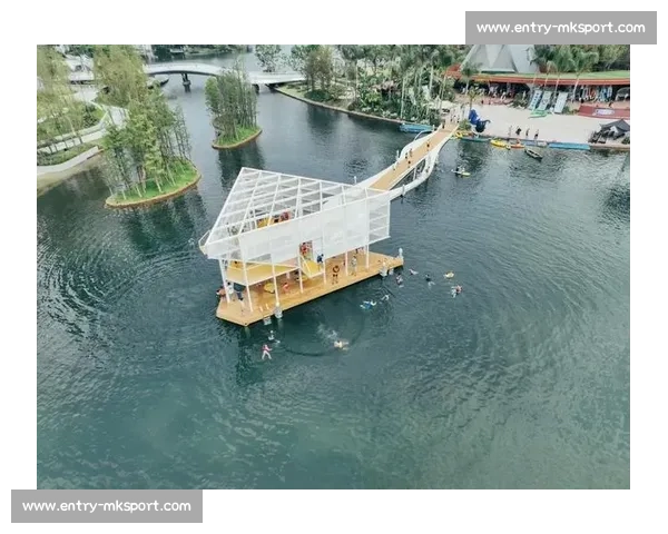 成都公司爆改泳池办公室：2 万元打造网红工位，深水区办公成职场新潮流