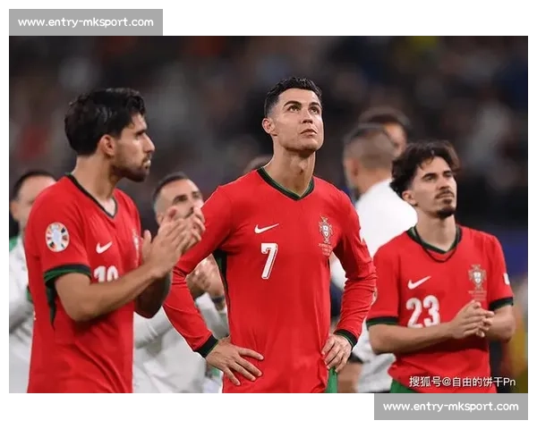 C罗的时尚风格：场外穿搭与品牌代言_20260523195011
